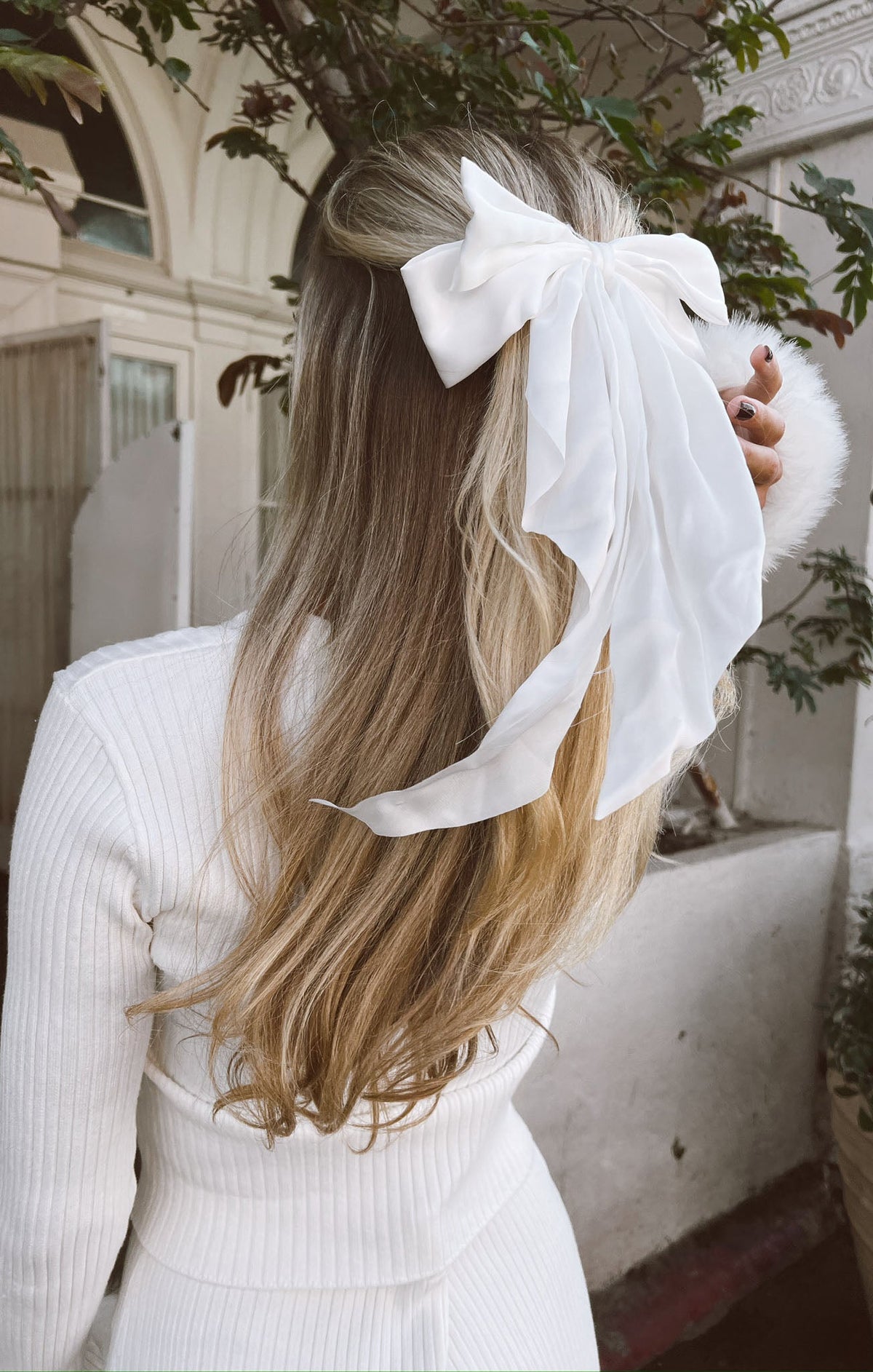 Darling Hair Bow ~ White